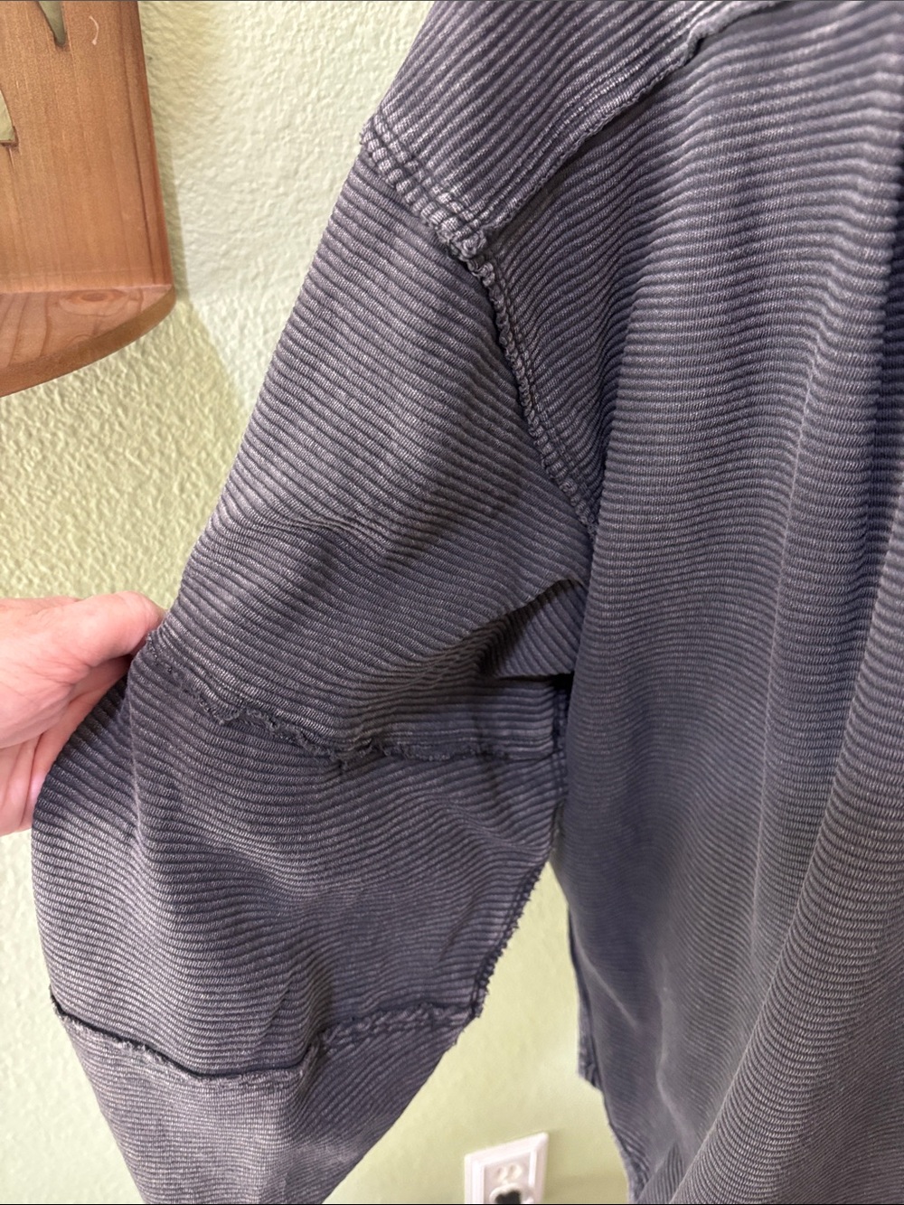 We The Free Ribbed Long Sleeve Top in Dark Grey Oversized Cotton Size Medium - Picture 3 of 10